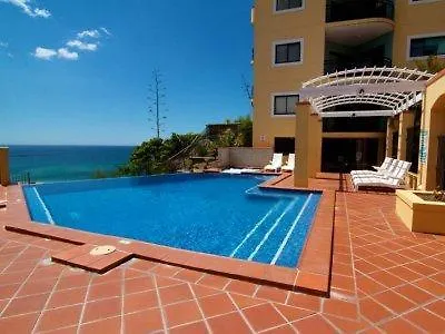 Hotel Magic Mountain Gold Coast Resort